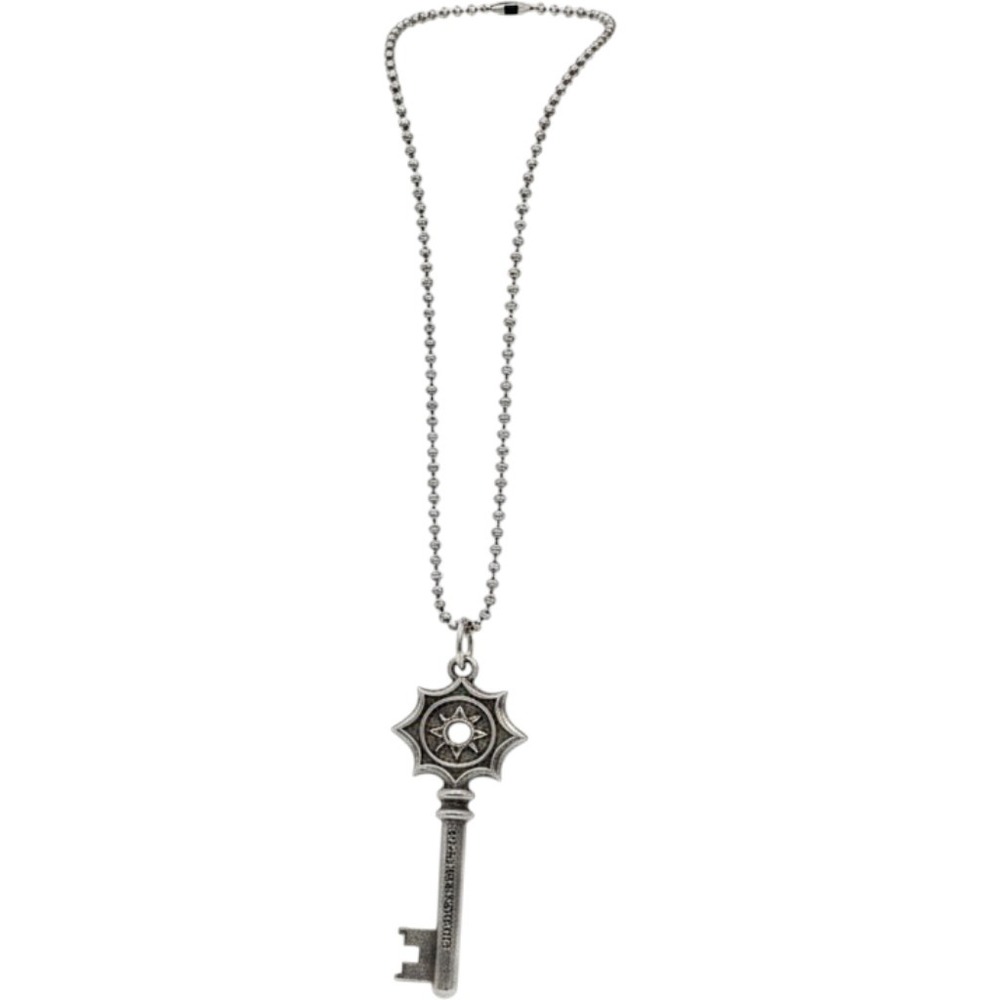 Disney‎ Kingdom Hearts Sora Keyblade Pendant Necklace Pewter Tone MII 30 Inch